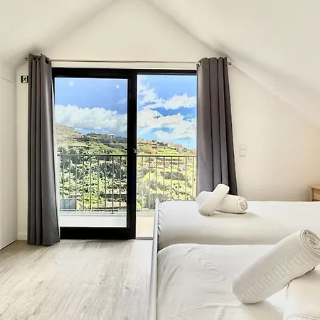 Ferienhaus Anna-marie House Ponta do Sol (Madeira)